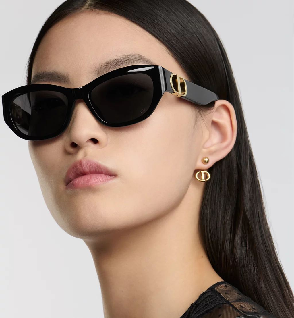 30Montaigne B5U - Image 3